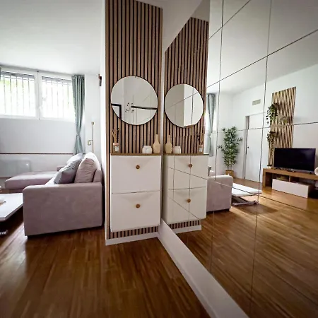 Fiera & Mico Comfy Apartmán